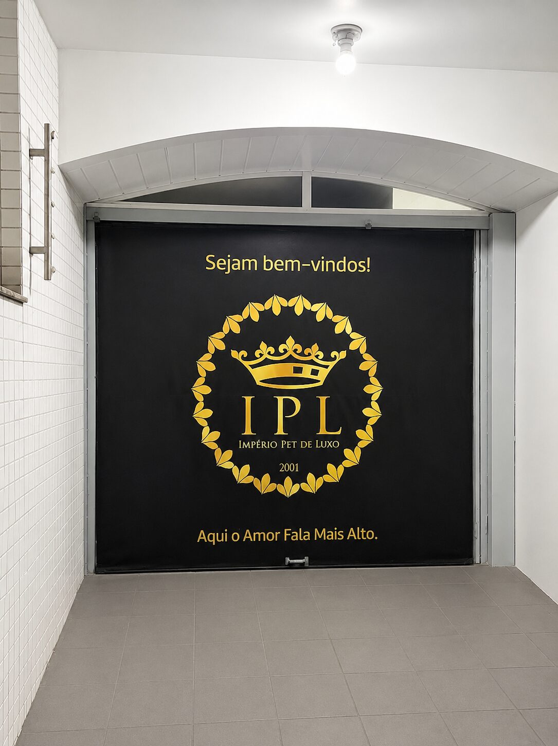 Entrada da Império Pet de Luxo